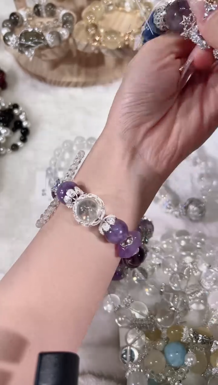 【闪购商品】水晶手链未镶嵌天然水晶默认微瑕 多样性发货发其一