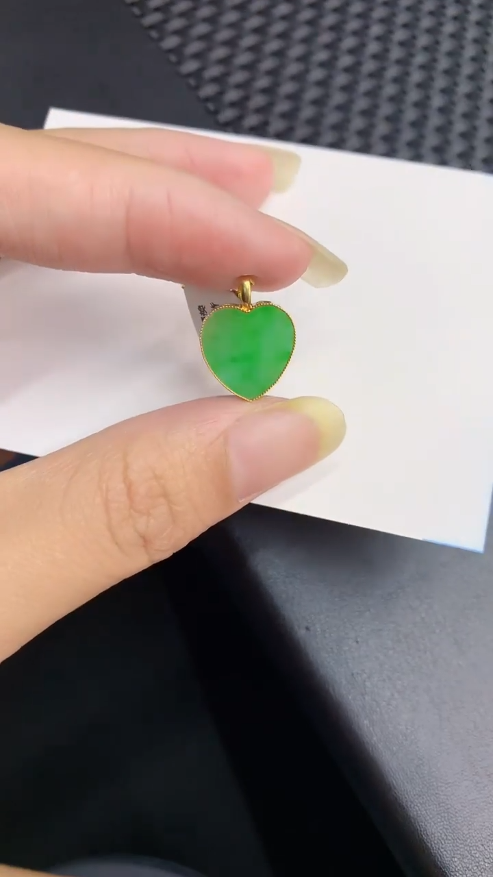 【闪购商品】翡翠颈饰18K金镶嵌            8