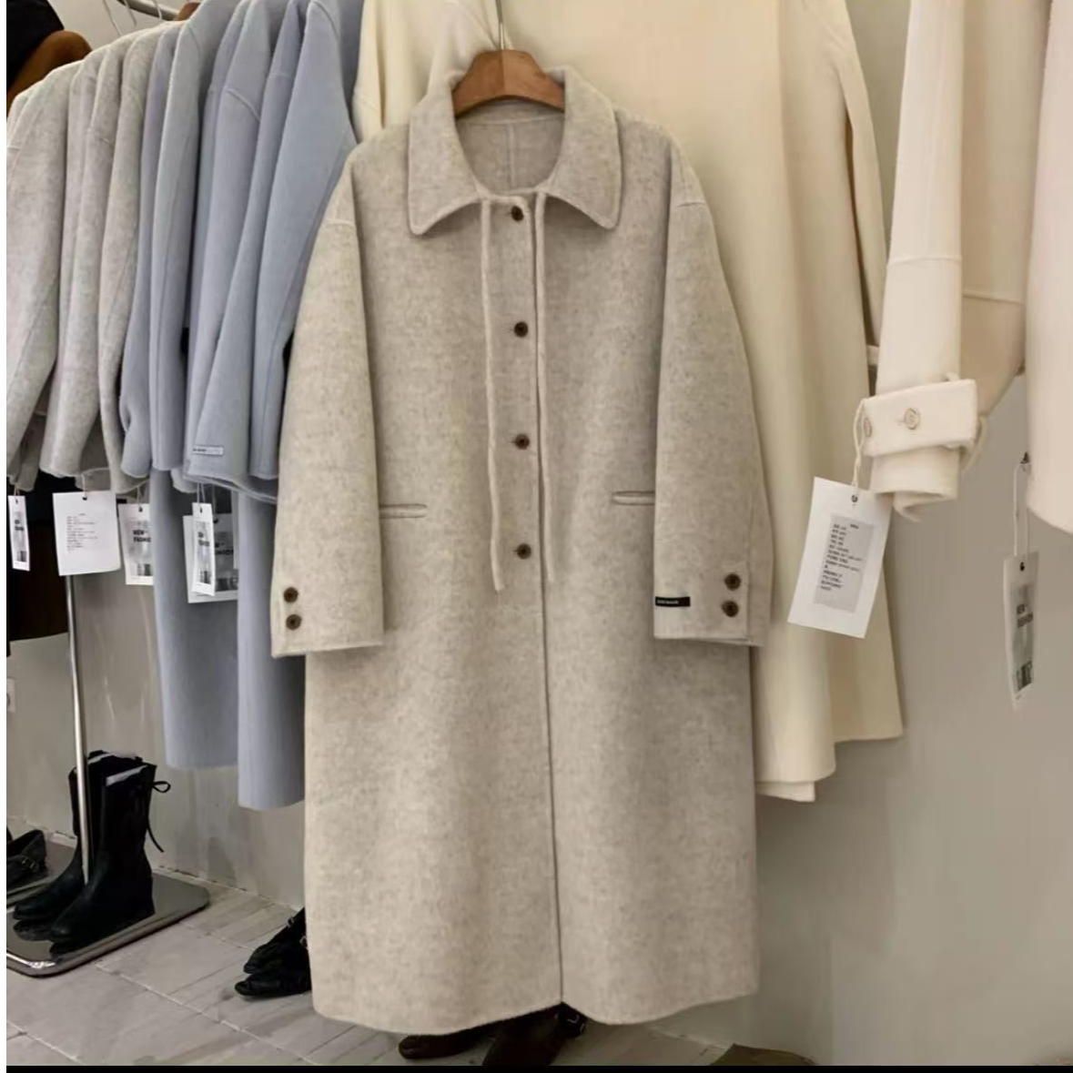 【666】1129/B04  秋冬设计感翻领单排扣大衣长款