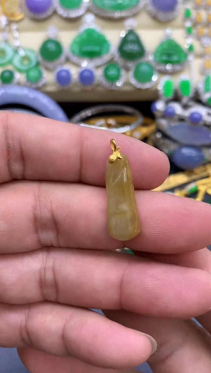 颈饰18K金镶嵌翡翠40-中国好珍宝