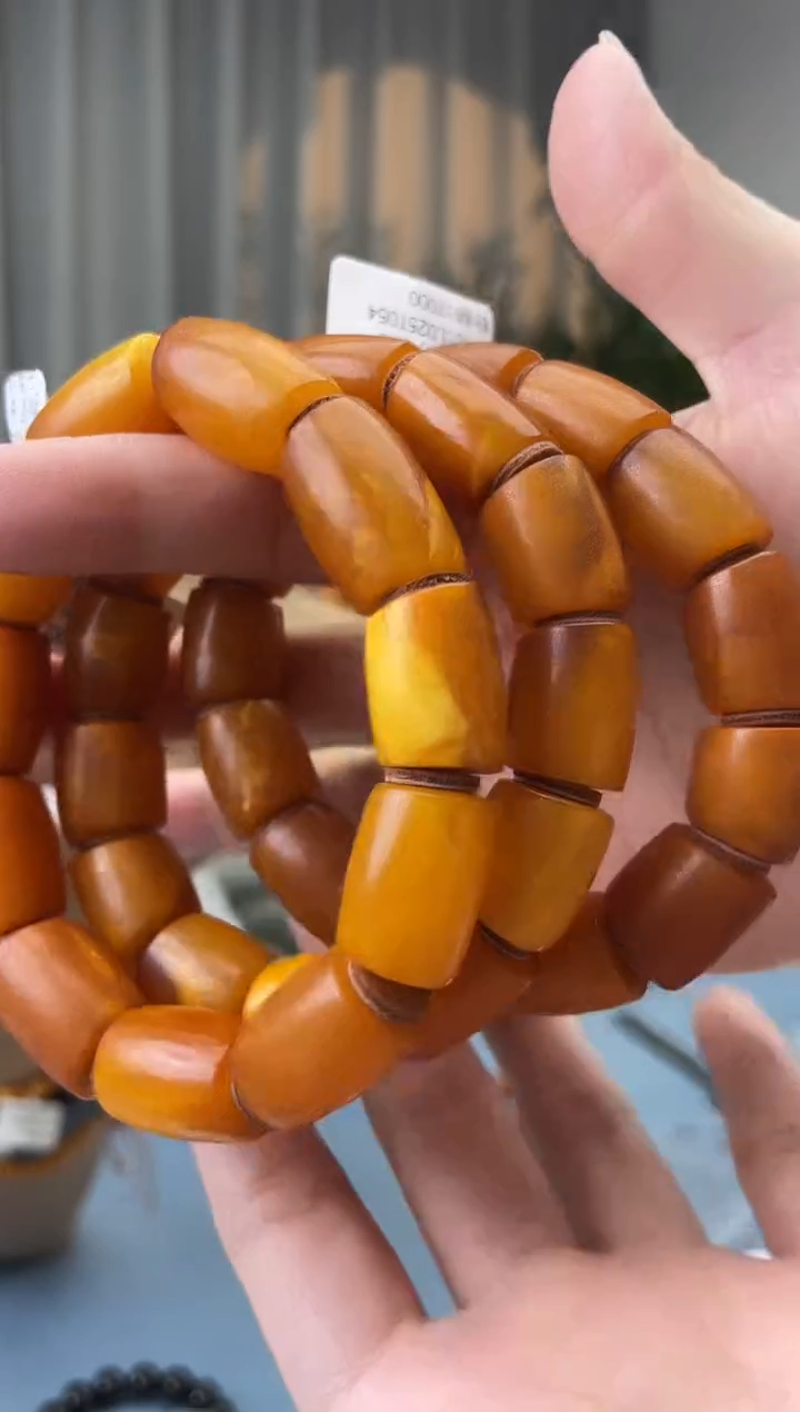 【闪购商品】未镶嵌蜜蜡珠宝奇石假一罚十，微瑕多样性发一件033.14