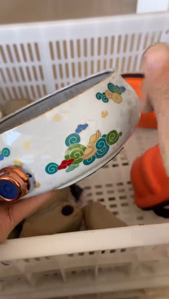 杯无运费险有瑕疵的摄影的产品有使用过的痕迹有点脏介意勿拍