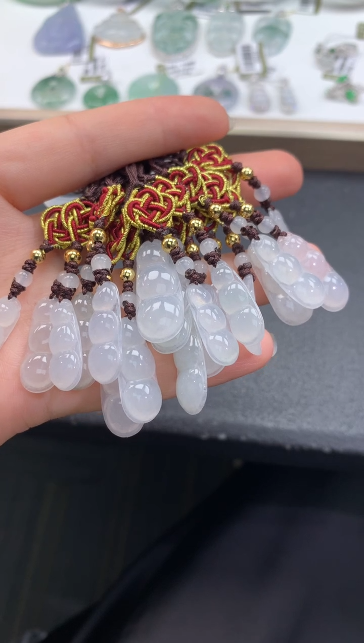 颈饰未镶嵌翡翠FC549 翡翠豆子手机挂 多样性发其一