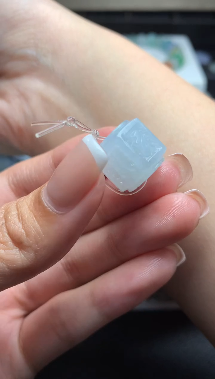 定制翡翠未镶嵌毛货