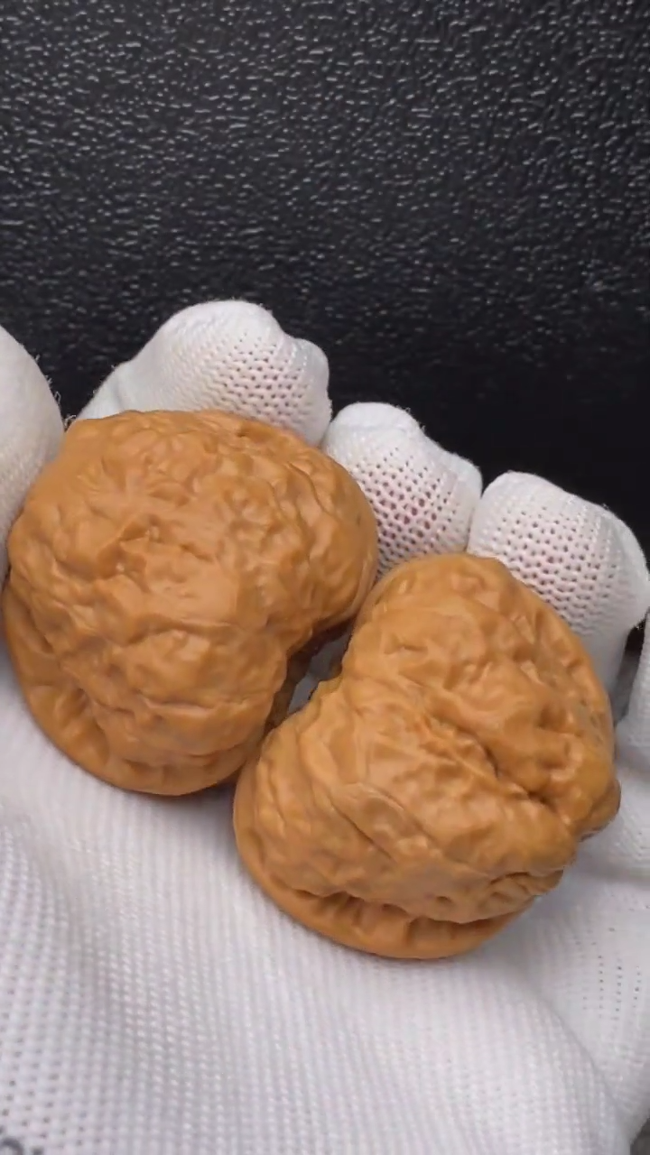 【闪购商品】文玩核桃把件蛤蟆头