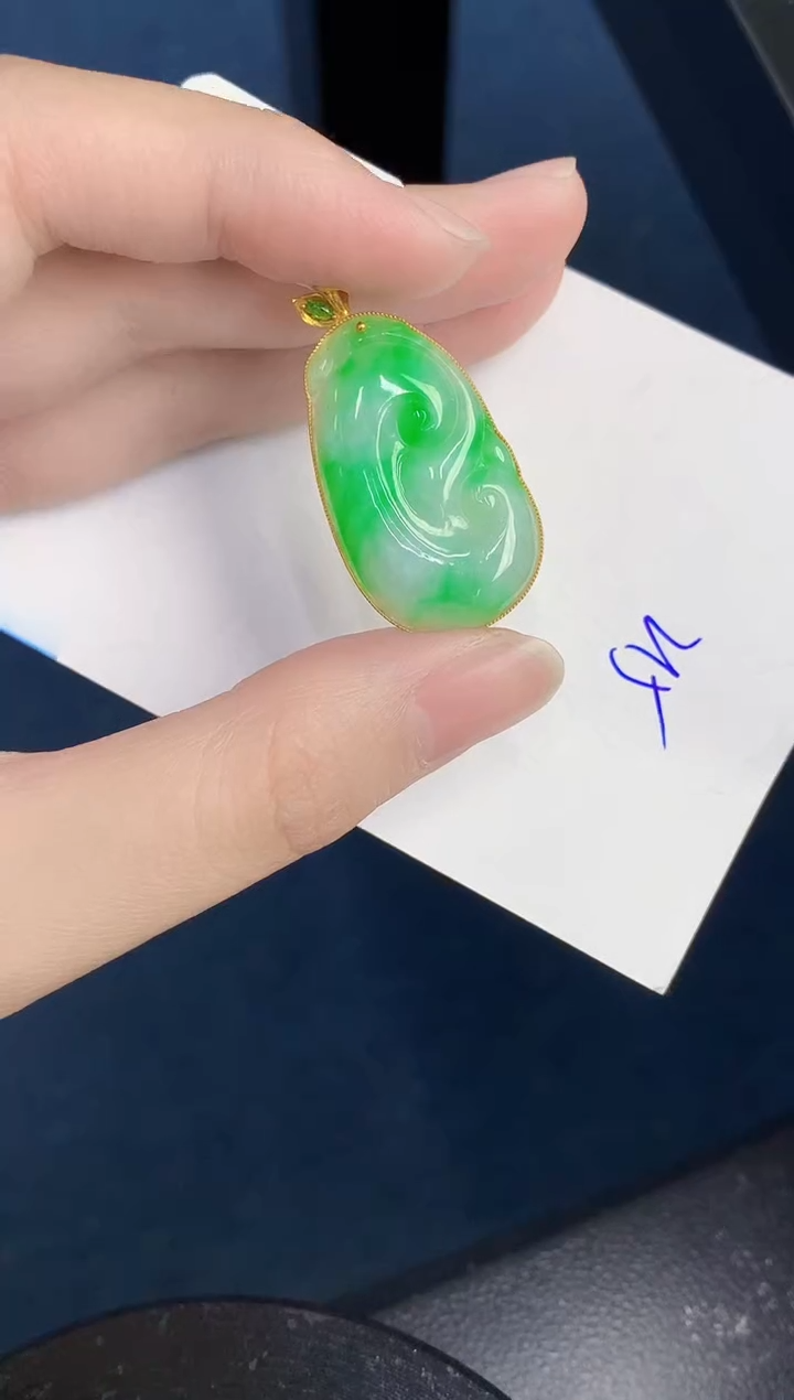 【闪购商品】翡翠颈饰18K金镶嵌000000000