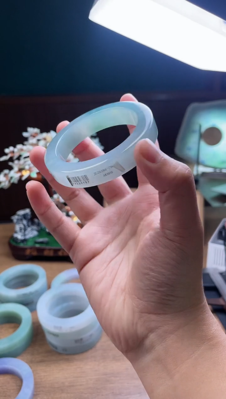 【闪购商品】定制翡翠手镯未镶嵌定制