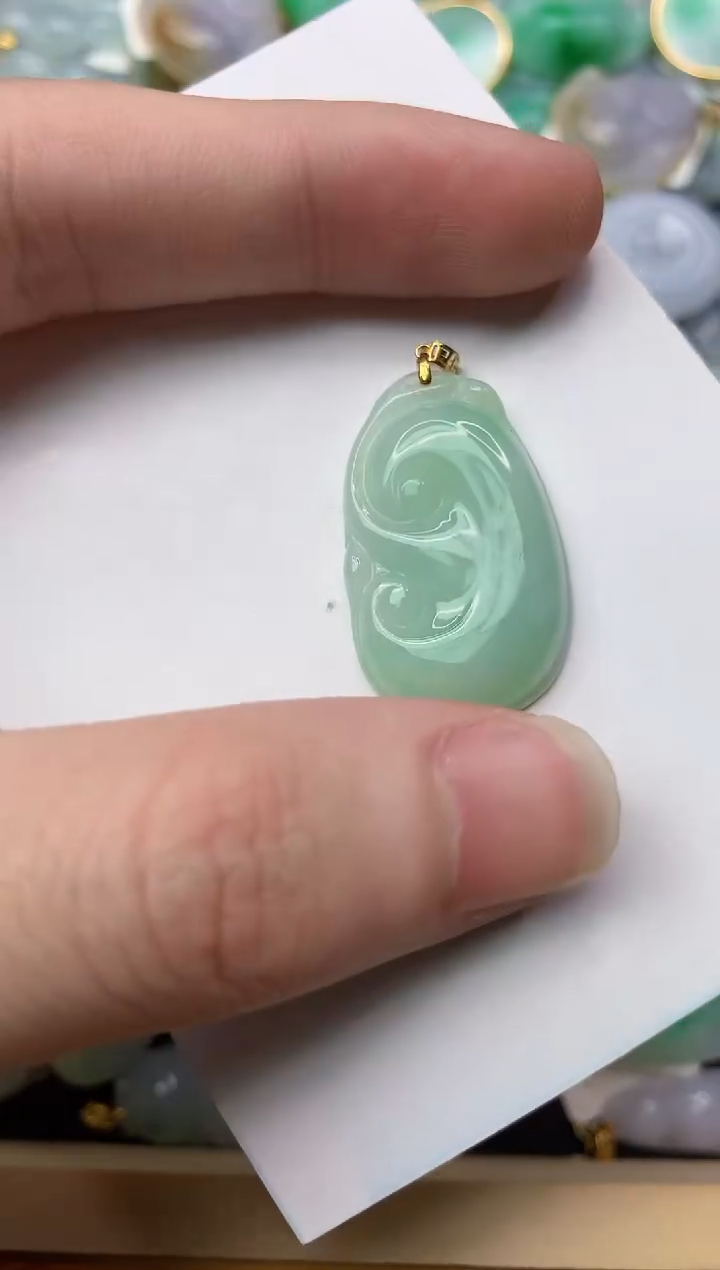 【闪购商品】翡翠颈饰18K金镶嵌6...........