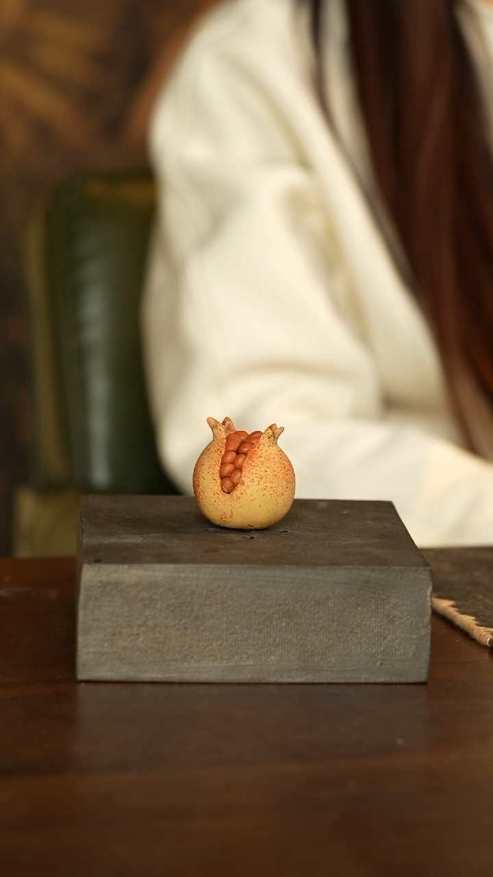 紫砂小石榴.....