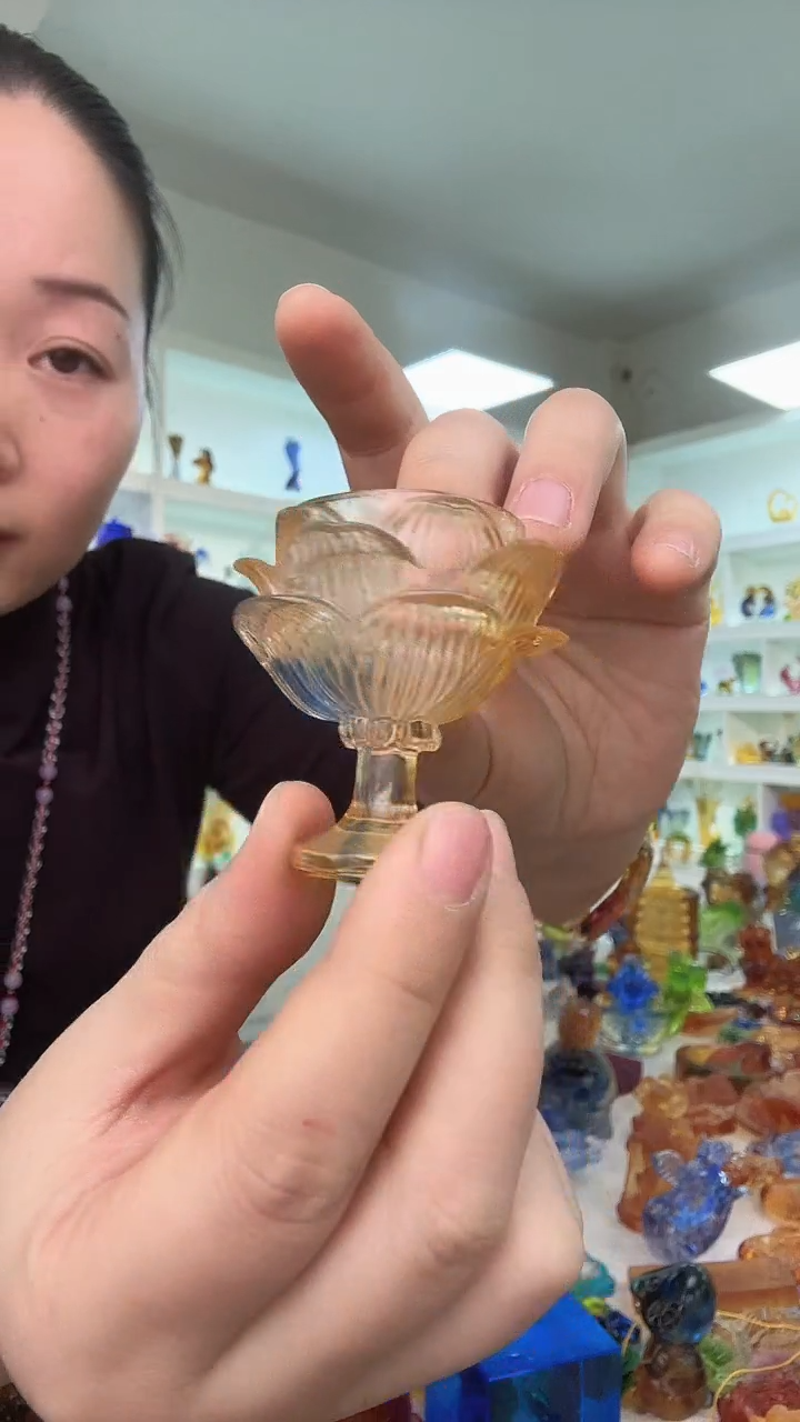 手工艺品琉璃莲花两个