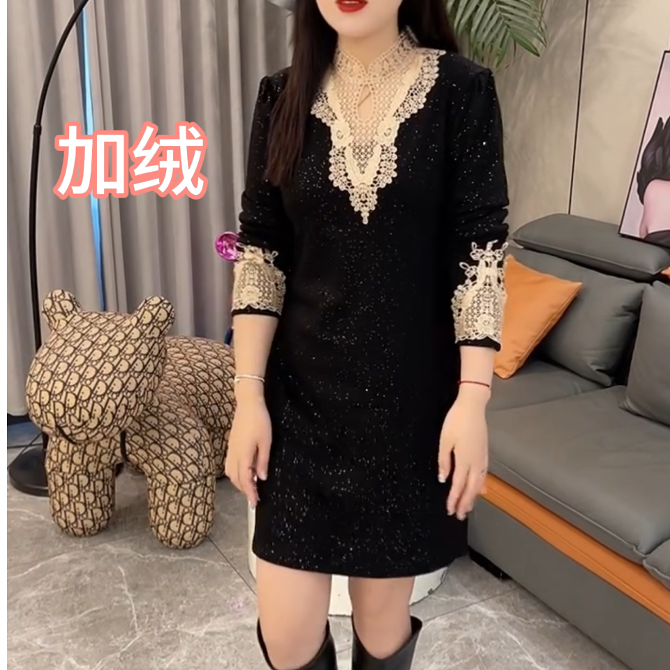 秋冬新款正品加绒一体绒欧美风显瘦蕾丝拼接气质星空亮颜连衣裙