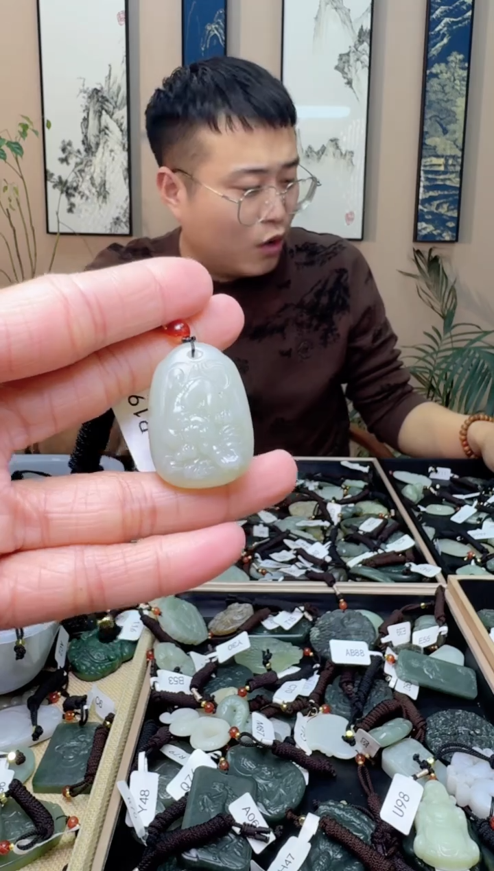 【闪购商品】和田玉挂件未镶嵌1