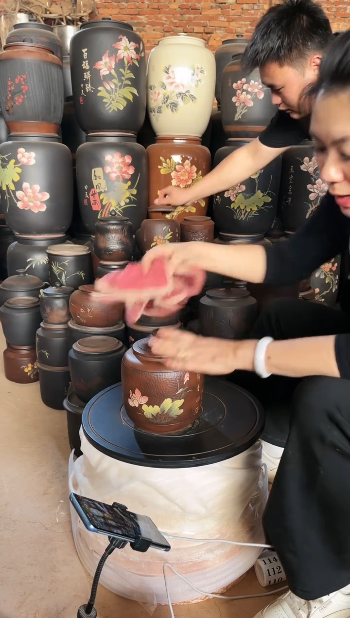 【闪购商品】壶瑕疵茶叶罐 冬瓜古铜色 805
