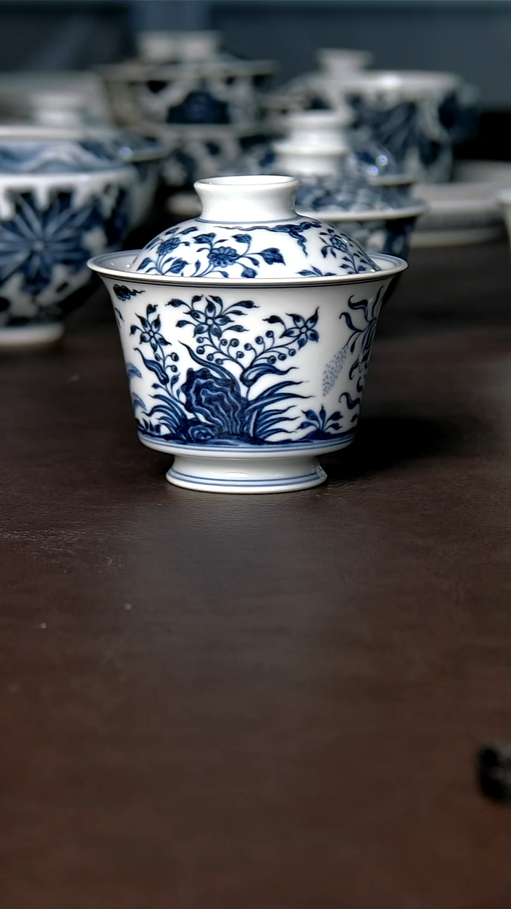 其他瓷九秋马蹄盖碗