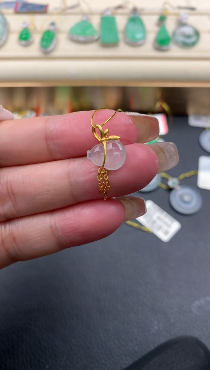 【闪购商品】翡翠颈饰18K金镶嵌Q149