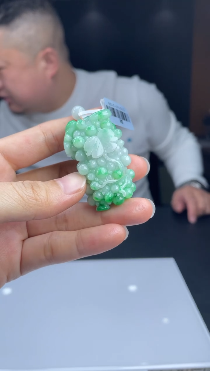 【闪购商品】定制翡翠未镶嵌01-15HDJT0130385