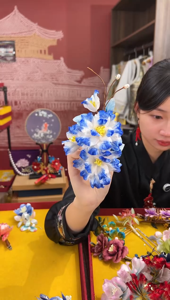 【闪购商品】刺绣非遗绒花（发饰）  