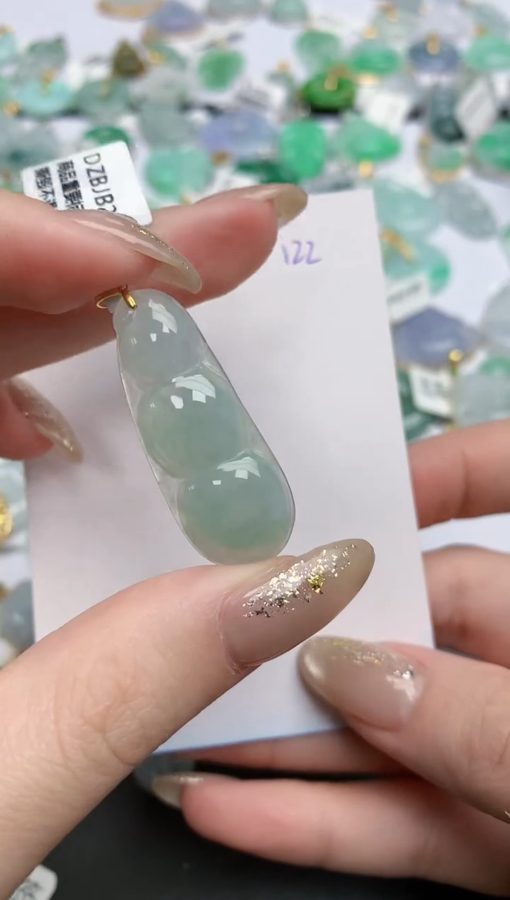 【闪购商品】翡翠颈饰18K金镶嵌天然缅甸翡翠A货