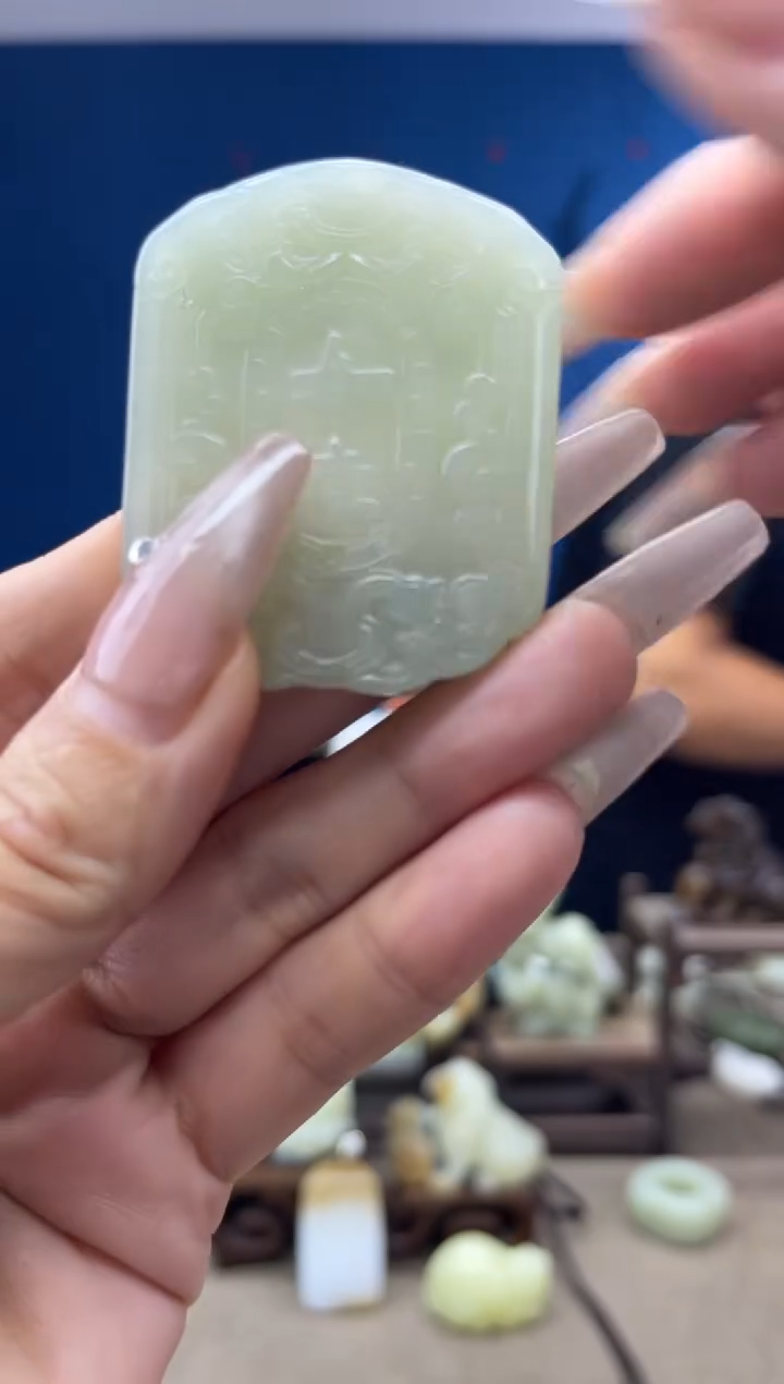 和田玉未镶嵌颈饰1