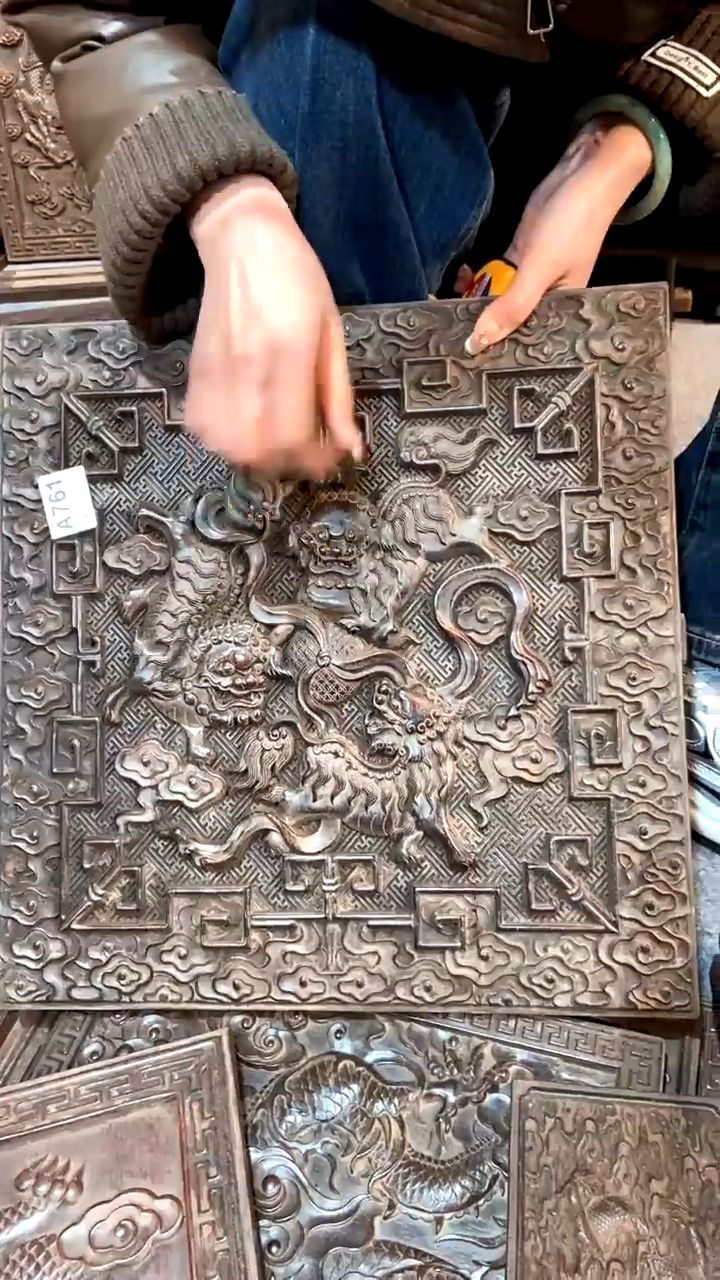 【闪购商品】木A紫檀雕刻板一物一拍以直播间为准