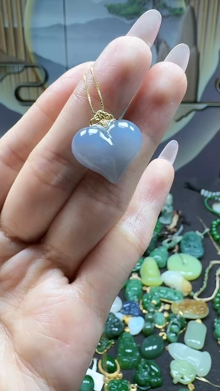 和田玉18K金镶嵌吊坠(不含链)1