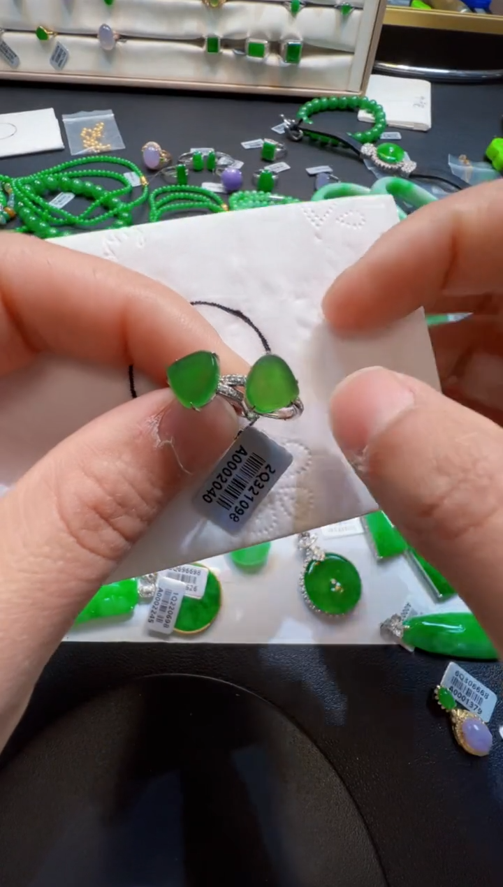 【闪购商品】定制翡翠18K金镶嵌3980元