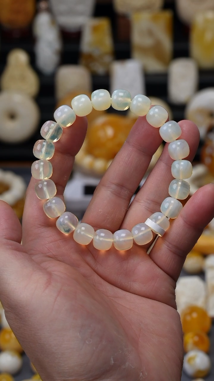 【闪购商品】琥珀裸石未镶嵌胡玩珠宝天然琥珀