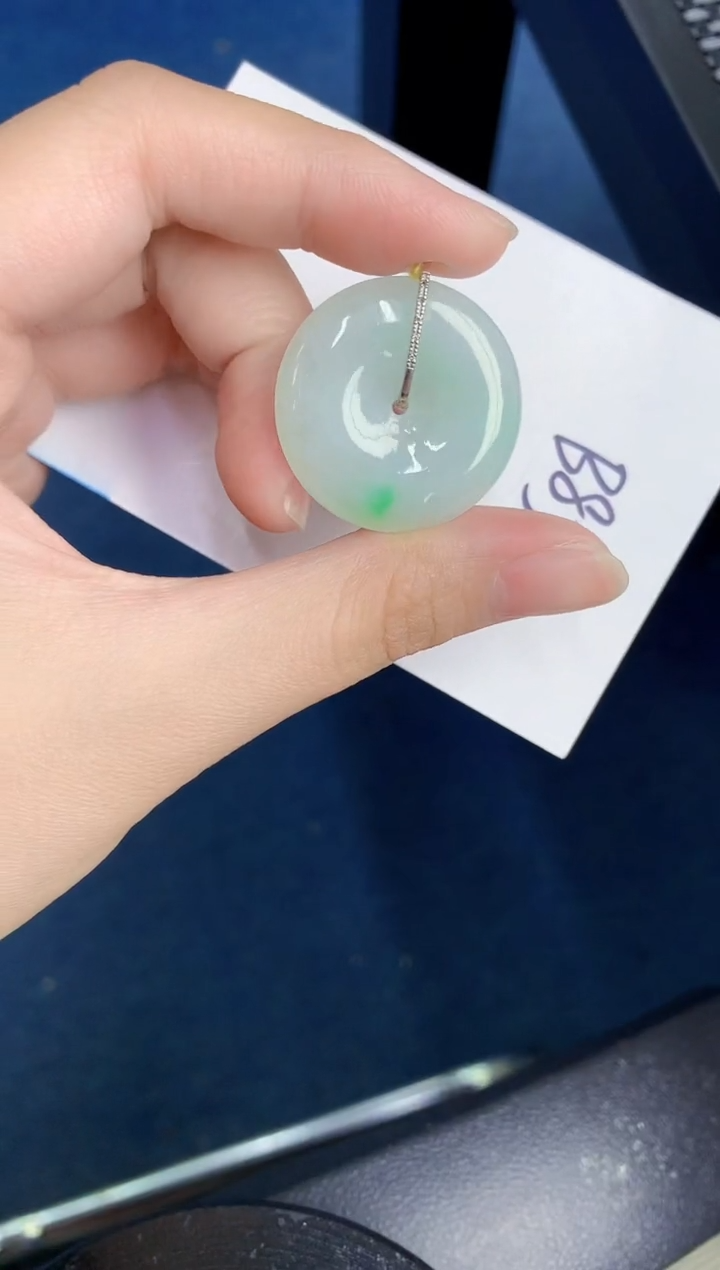 【闪购商品】翡翠颈饰18K金镶嵌000000000