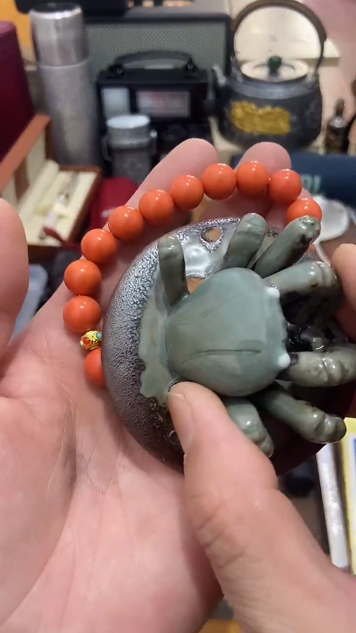 瓷片闪购商品 如图所示