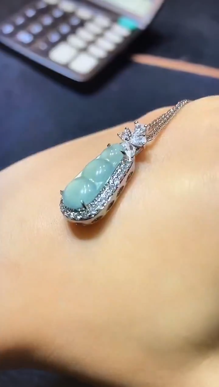 吊坠(不含链)未镶嵌翡翠多样性发货其一不含链