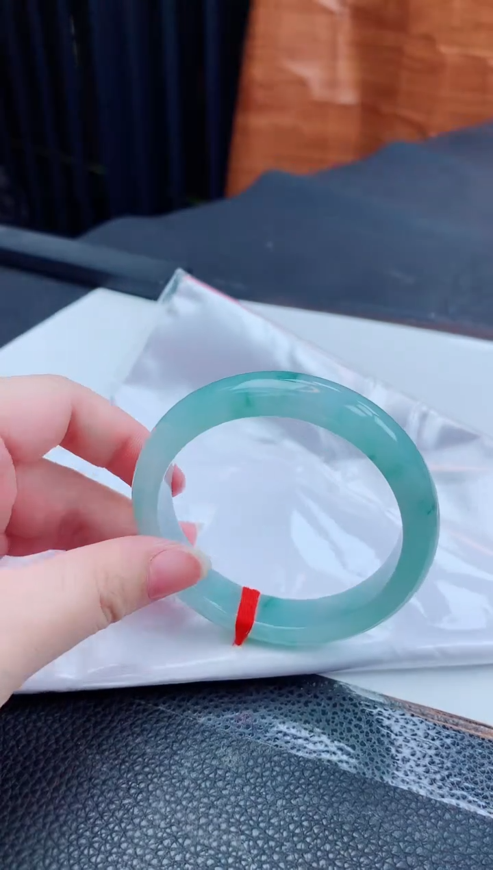 翡翠手镯未镶嵌缅甸天然翡翠A货手镯