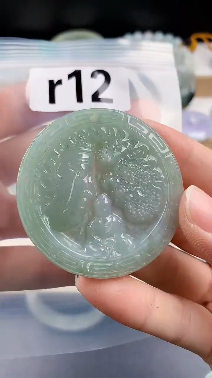 颈饰未镶嵌翡翠颈饰未镶嵌缅甸天然翡翠吊坠