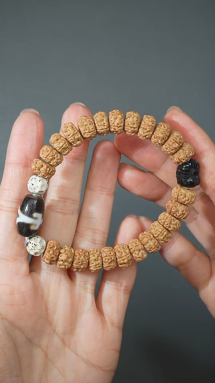 玛瑙/玉髓颈饰未镶嵌S53871多样性发一贵人手串