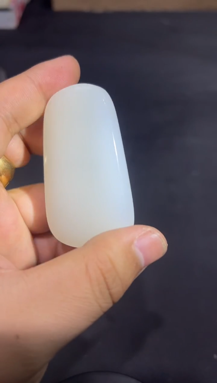 颈饰未镶嵌和田玉松*6