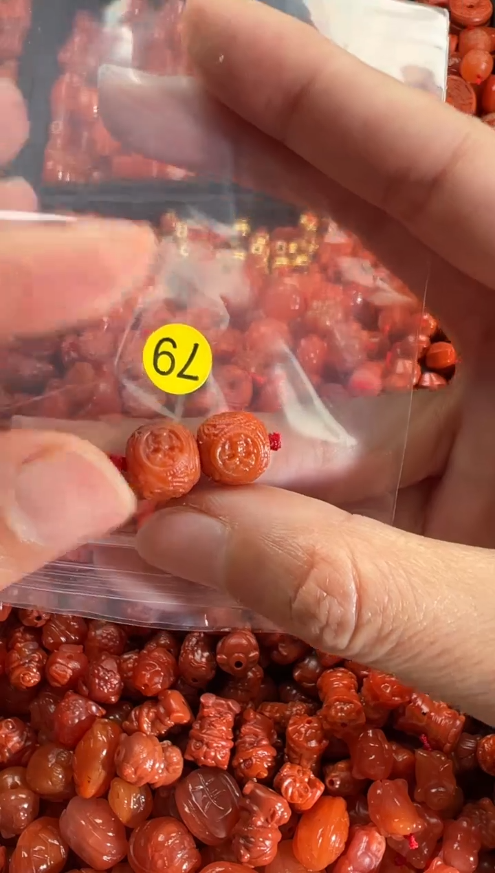 【闪购商品】南红玛瑙颈饰未镶嵌1