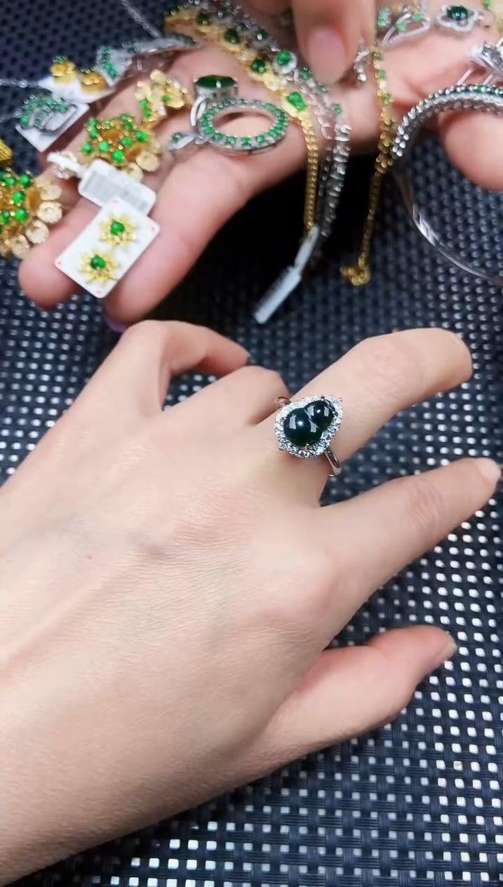 【闪购商品】翡翠戒指未镶嵌11111111