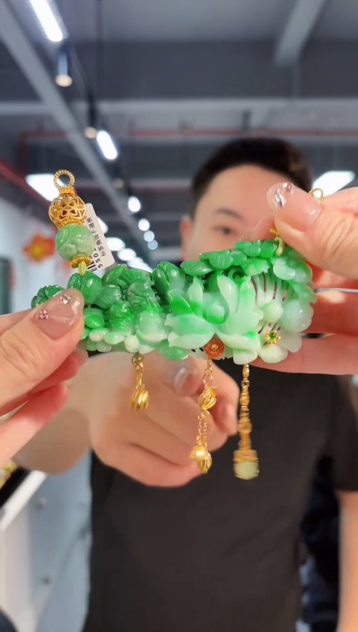 【闪购商品】翡翠颈饰未镶嵌缅料A货/支持复检/一件