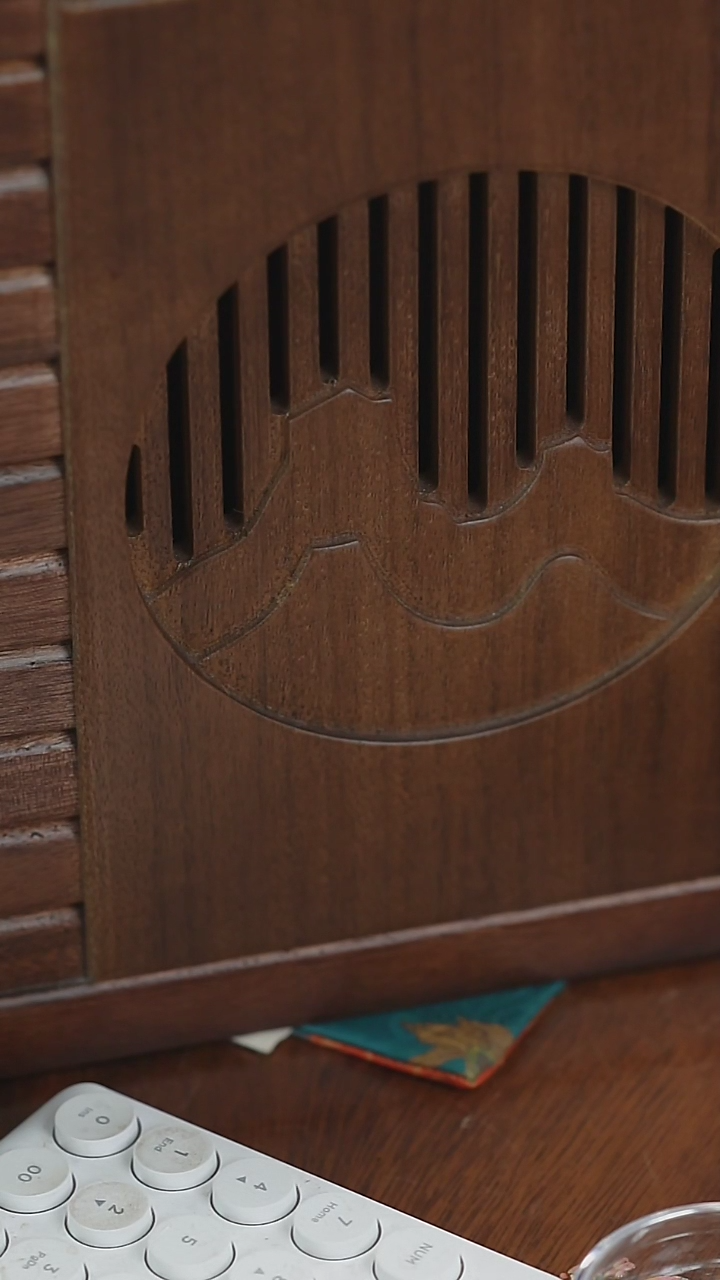 【闪购商品】花梨木远山四方茶渣桶1个