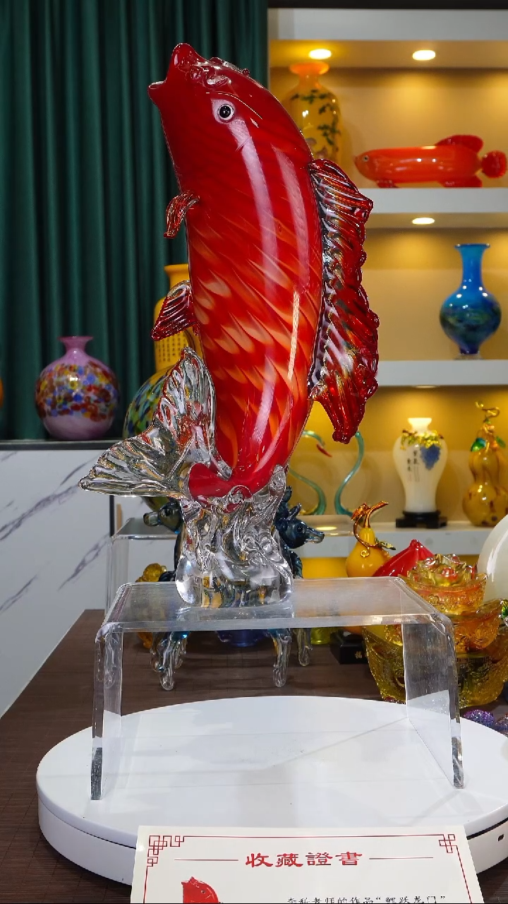 手工艺品琉璃鱼跃龙门