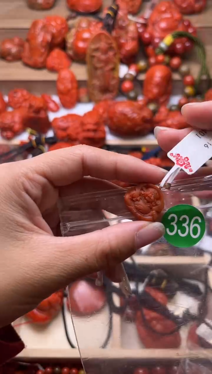 【闪购商品】南红玛瑙珠宝奇石未镶嵌336