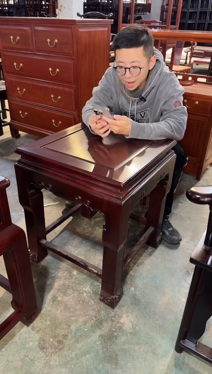 黑酸枝木类成套家具J10