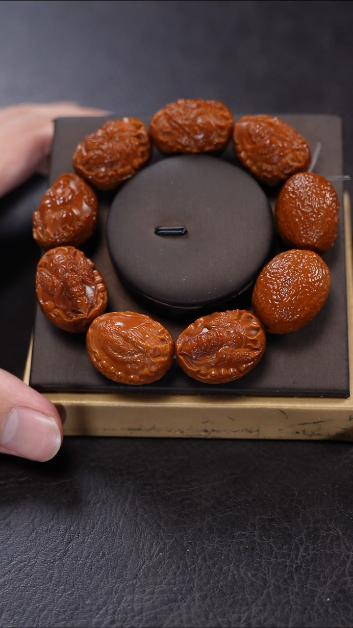 手串/手链橄榄核八万核雕文玩作品