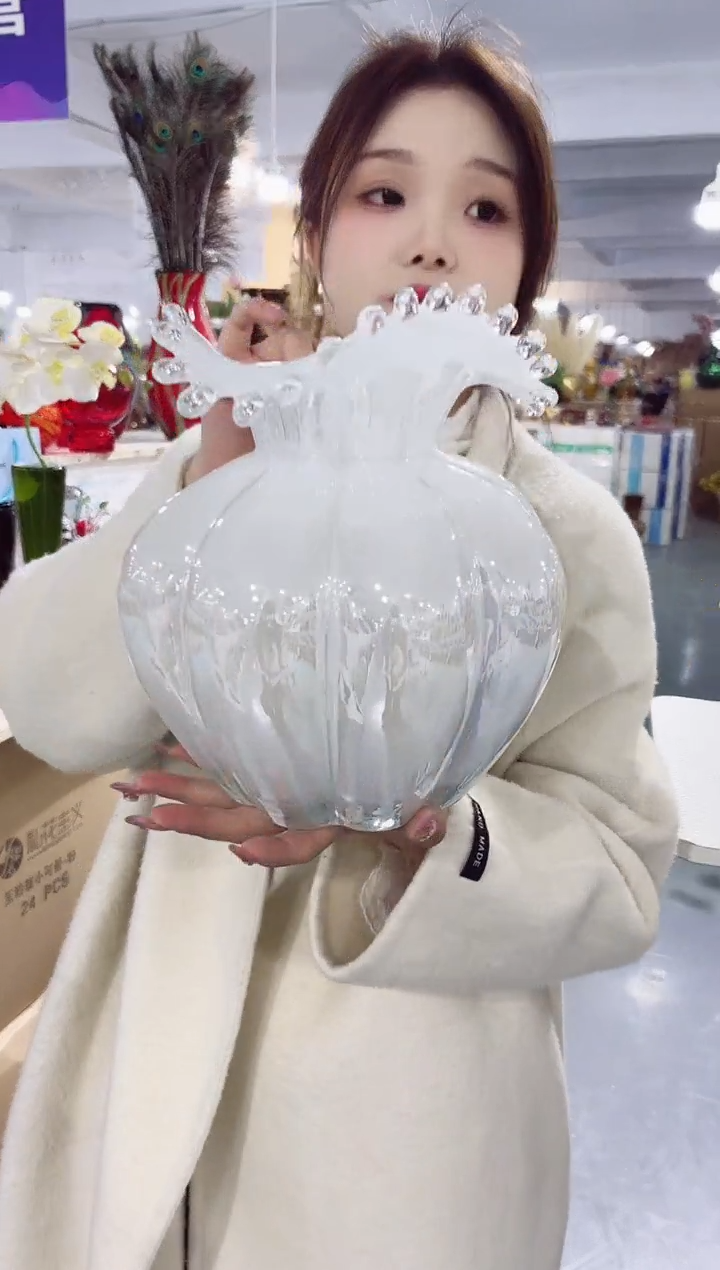 【闪购商品】无铅玻璃私花主义花瓶厂微瑕-JDXU