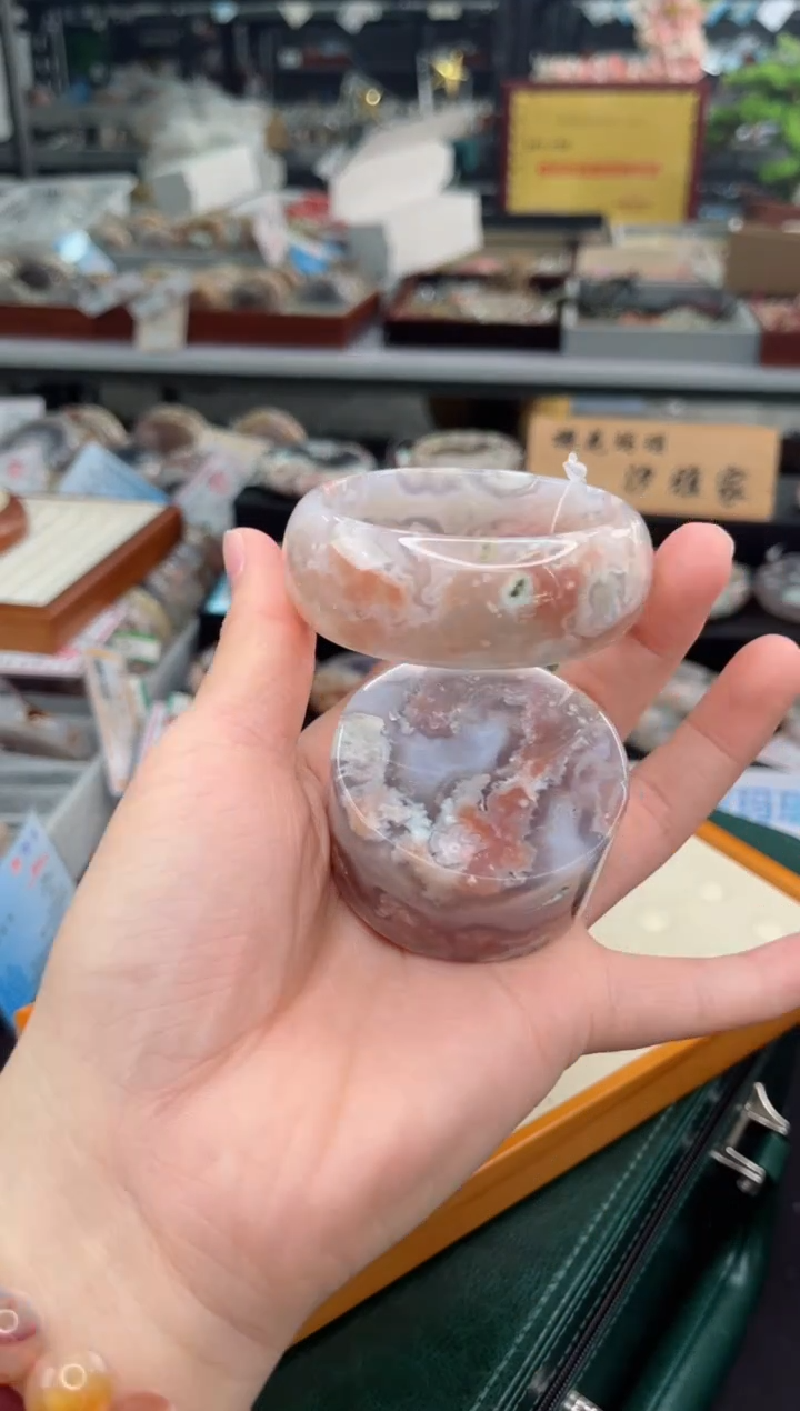 【闪购商品】石英质玉手镯未镶嵌55圈口（赠品镯心）6821036