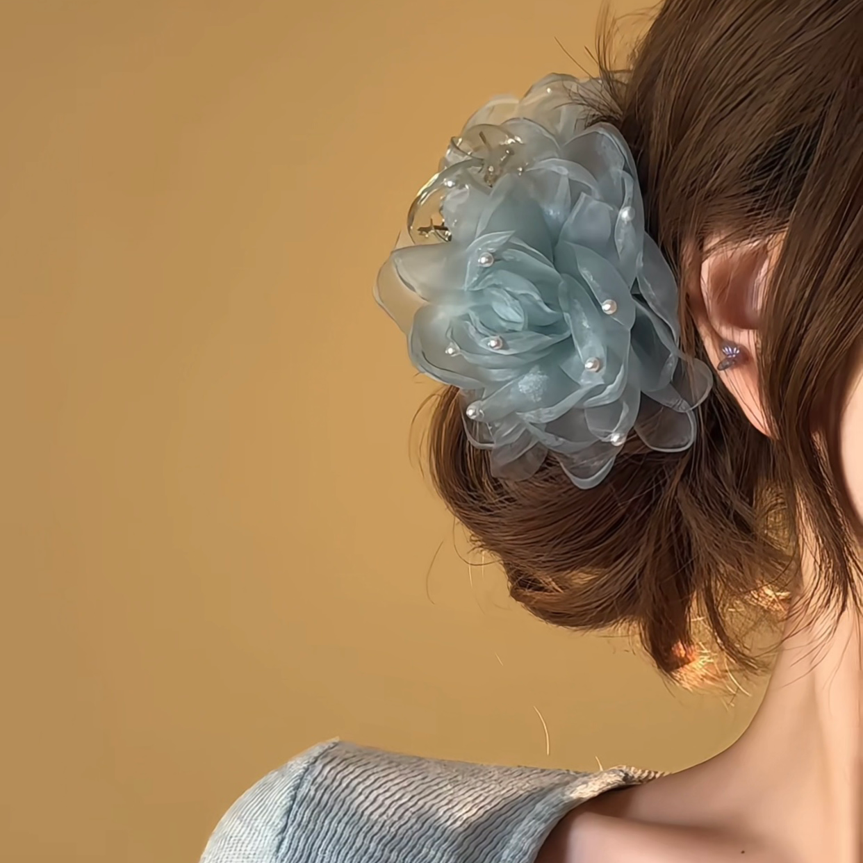 韩国进口珍珠欧根纱花朵抓夹鲨鱼夹发饰日韩百搭蓝色花朵抓夹发饰