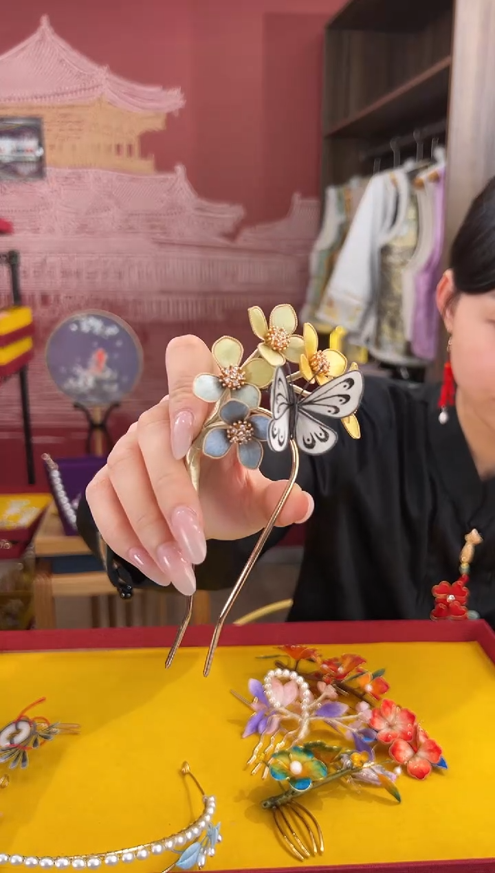 【闪购商品】刺绣非遗绒花（发饰）  