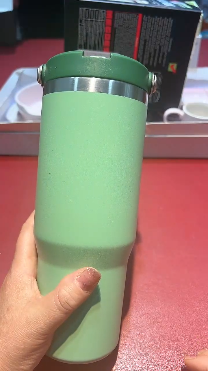 【闪购商品】瓷片锅碗瓢盆一件不剩