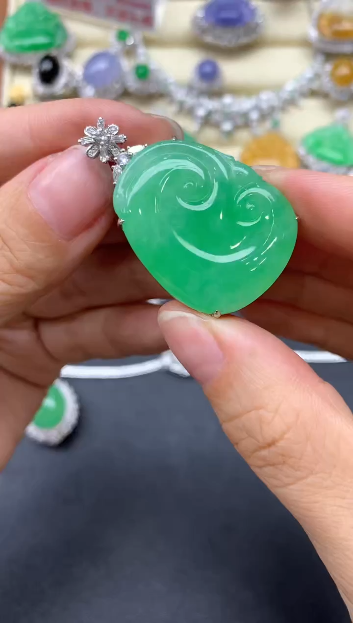 【闪购商品】翡翠颈饰18K金镶嵌686-中国好珍宝