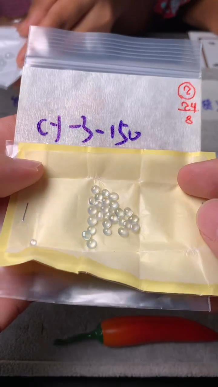 未镶嵌定制翡翠翡翠