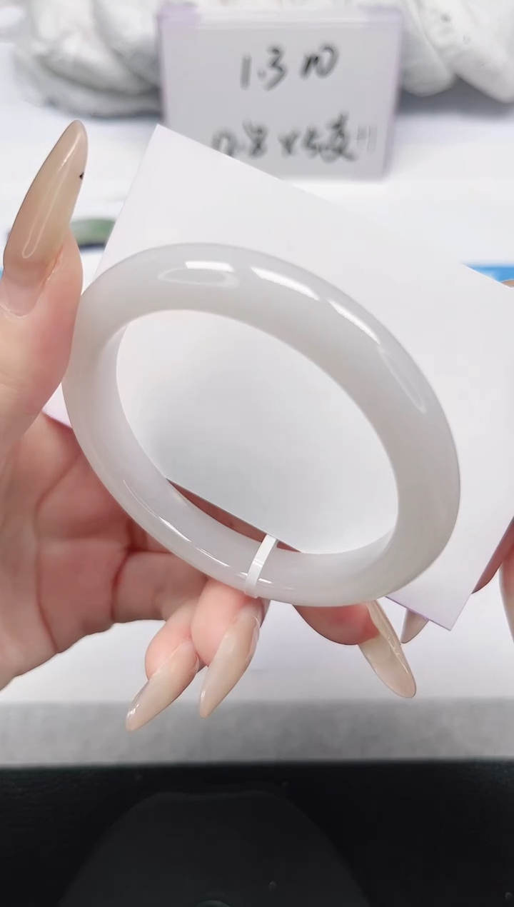 未镶嵌手镯石英岩玉122-54/55